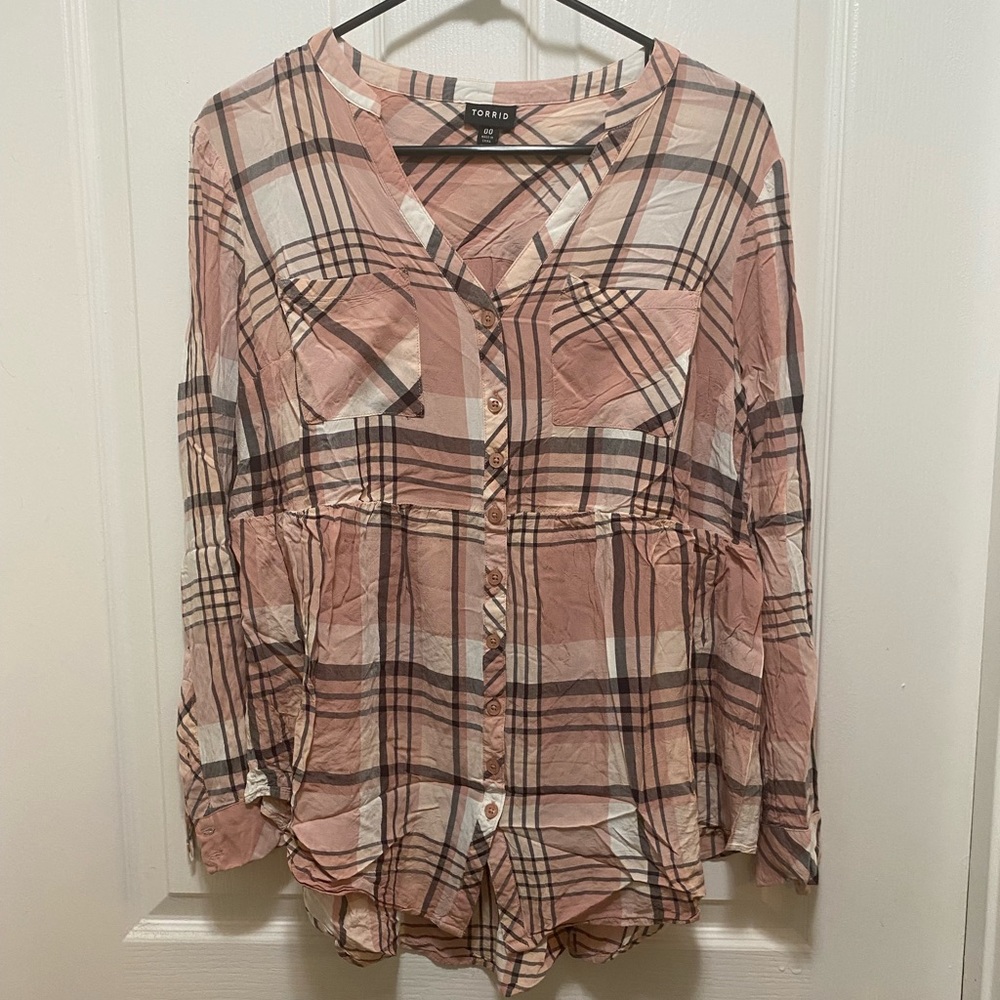 Torrid pink and gray plaid shirt